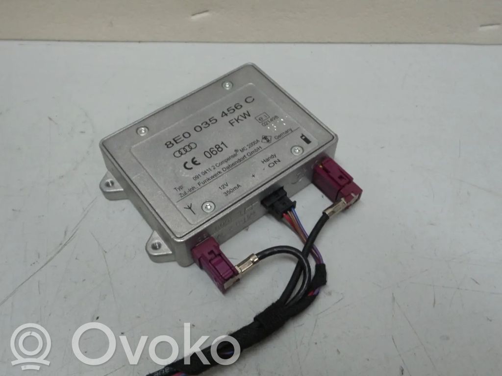 Audi A4 S4 B6 8E 8H Amplificatore