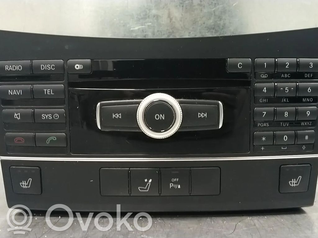 Mercedes-Benz E W212 CD/DVD player unitate navigație 