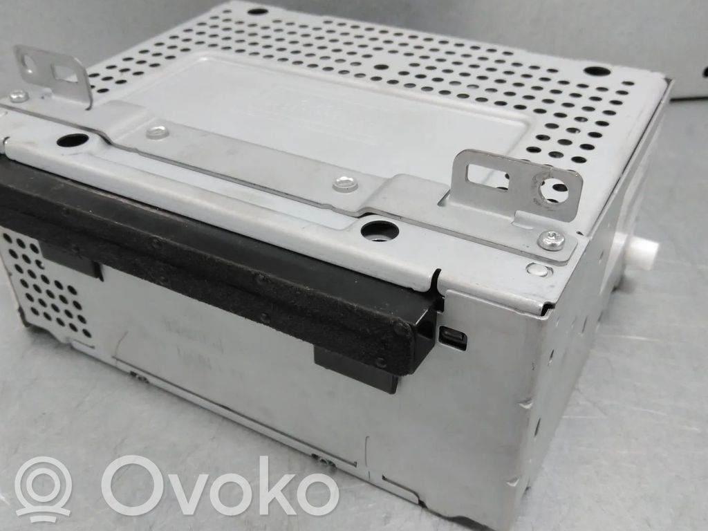 Stacja multimedialna GPS / CD / DVD   F1BT18C815KA,2369093,F1BT18C815K,F1BT18C815KH,F1BT18C815KK,F1BT18C815KL,F1BT18C815KM,F1BT18C815KR
