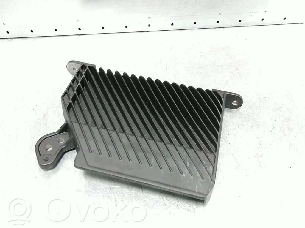 Volvo XC60 Amplificator sunet 