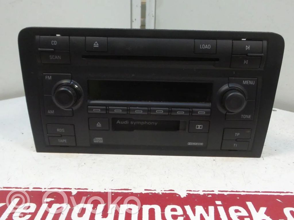 Audi A3 S3 8P Unità principale autoradio/CD/DVD/GPS 