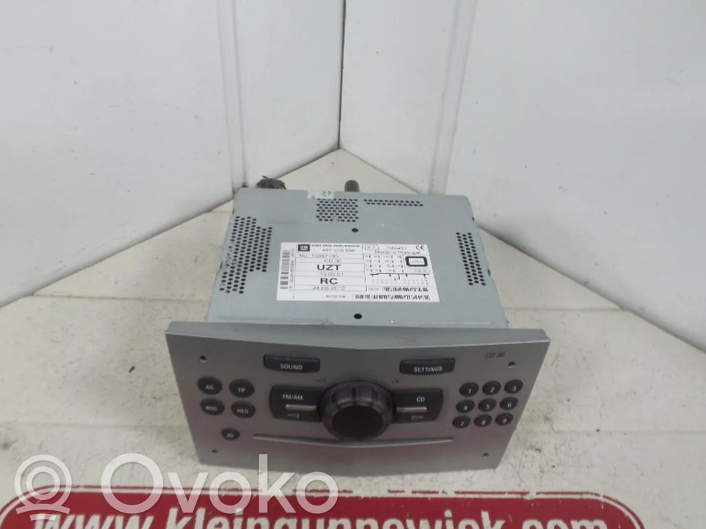 Opel Corsa D Panel / Radioodtwarzacz CD/DVD/GPS 