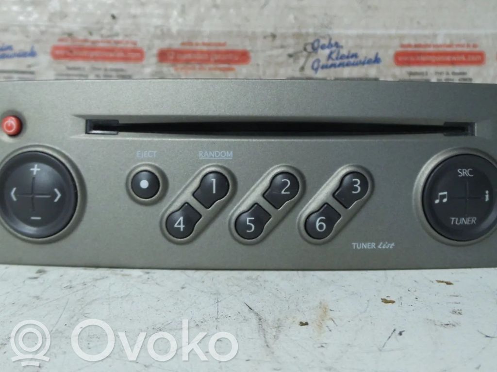 Renault Modus Panel / Radioodtwarzacz CD/DVD/GPS 