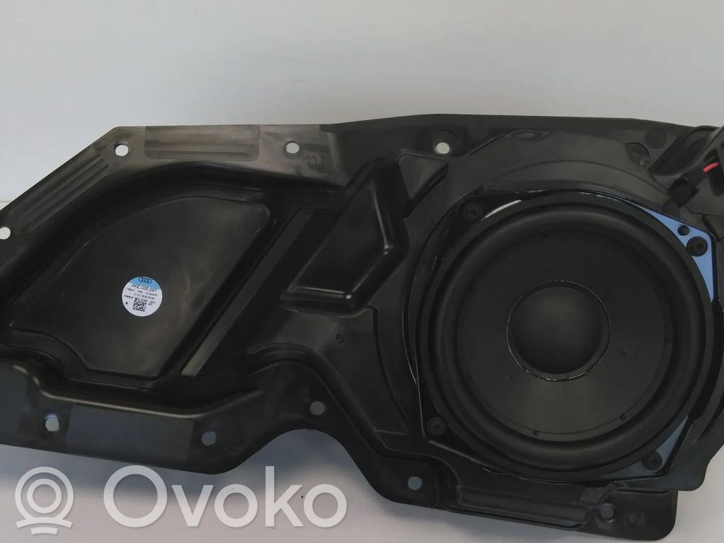 Audi e-tron Front door speaker 
