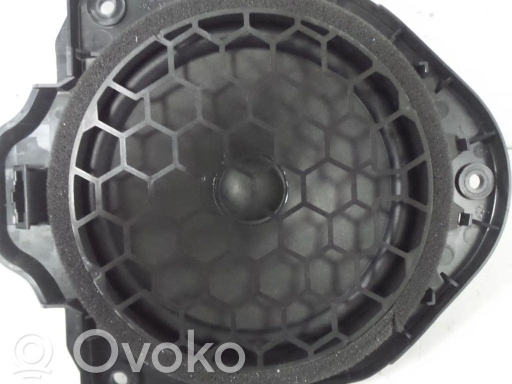 Audi A3 S3 8V Etuoven kaiutin