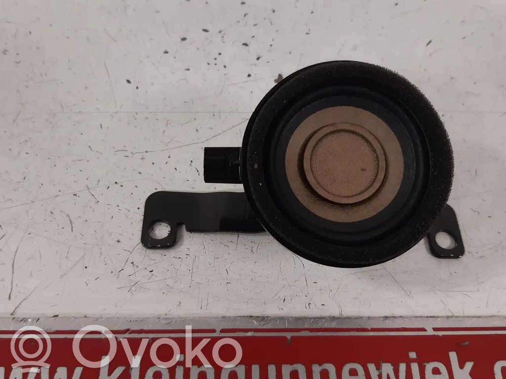 Etuoven kaiutin   4KE035399