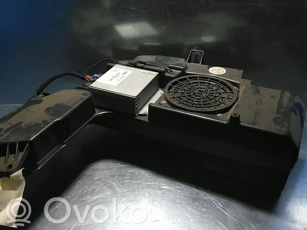 Audi A4 S4 B6 8E 8H Etuoven kaiutin