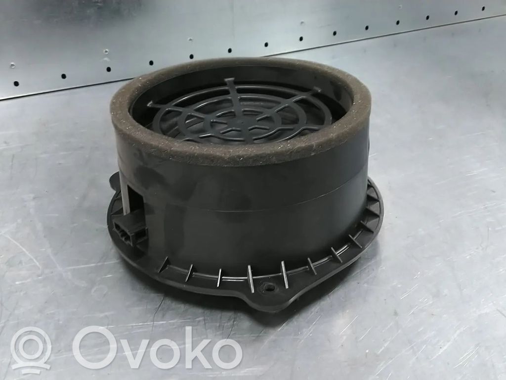 Audi Q7 4M Etuoven kaiutin 