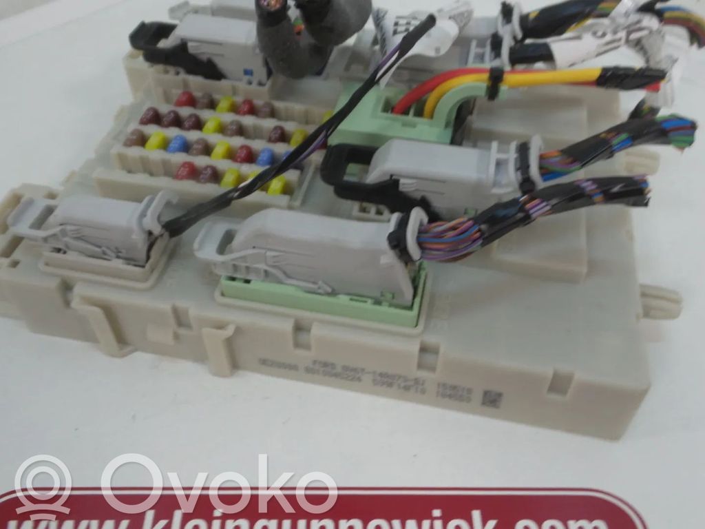 Ford C-MAX II Fuse module 