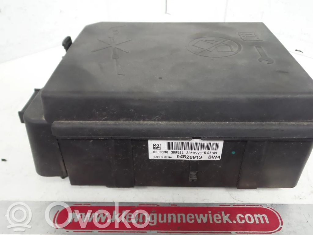 Opel Mokka Sulakemoduuli 