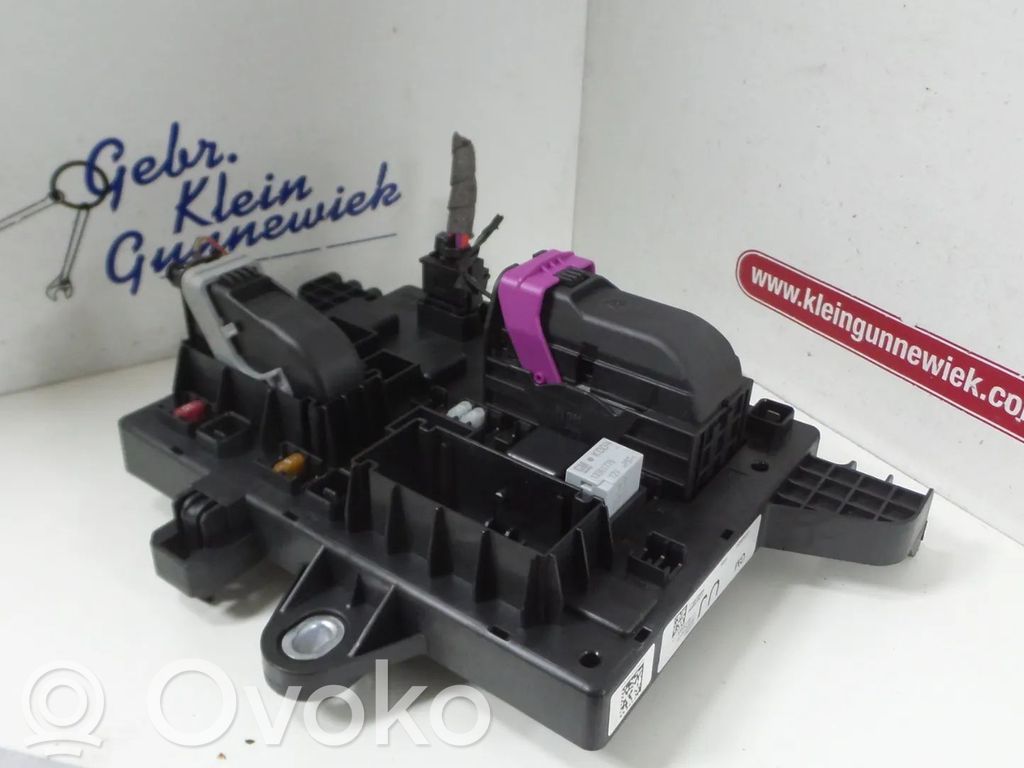 Módulo de fusible   13368651