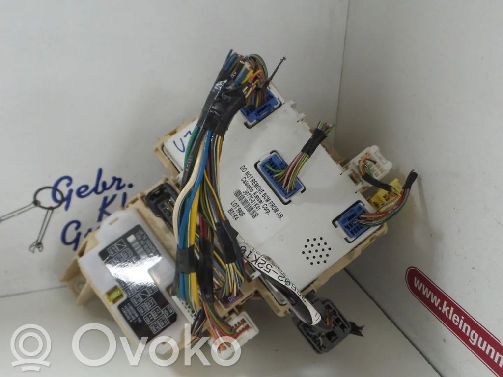 Opel Agila B Saugiklių blokas 