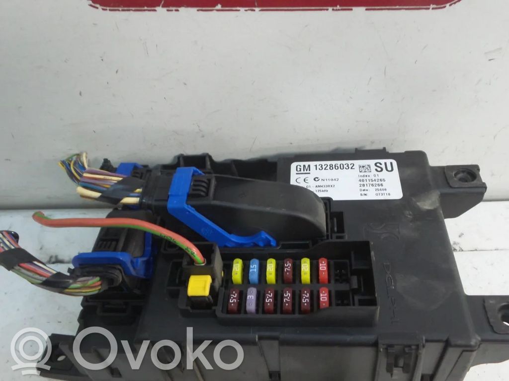 Opel Corsa D Sulakemoduuli 