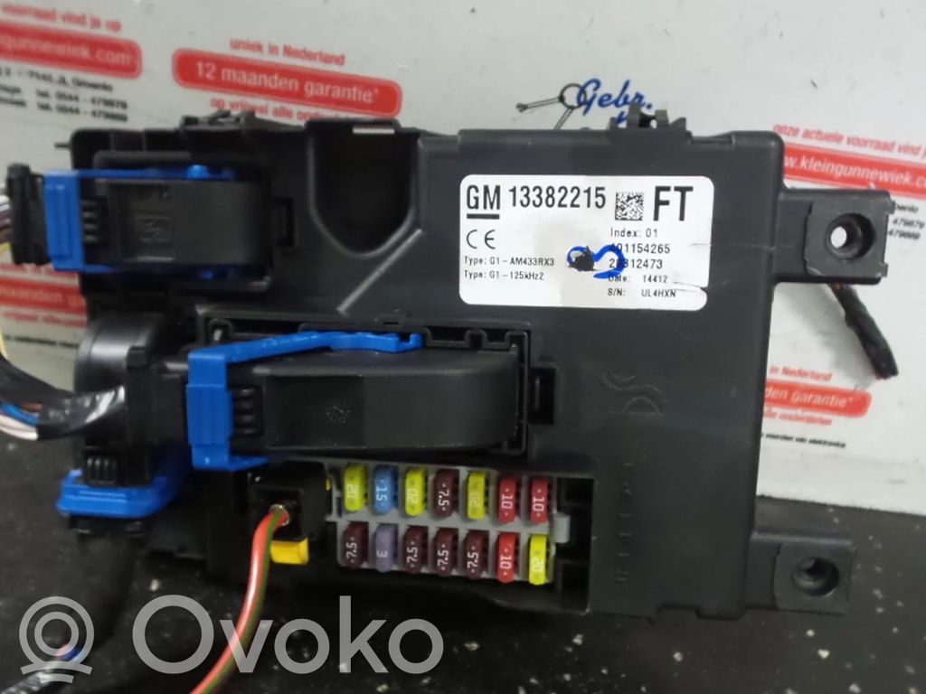 Opel Corsa D Módulo de fusible 
