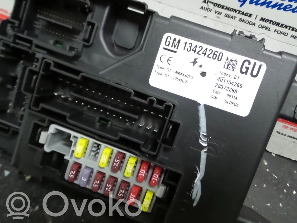 Module de fusibles   13424260,6237421