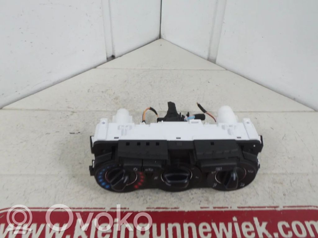 Climate control unit   5E0943100,5E0943200