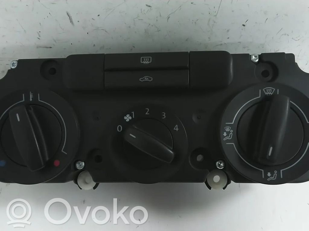 Volkswagen Caddy Panel klimatyzacji 