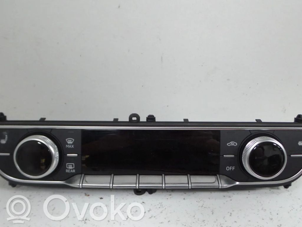 Audi A5 Climate control unit 