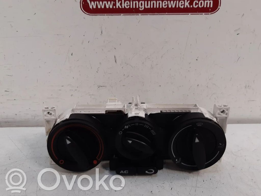 Unitate control climatizare   1M0820045A