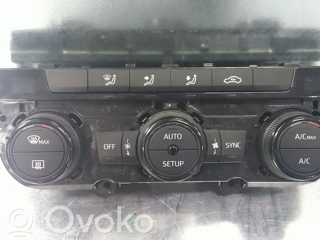 Seat Leon (5F) Climate control unit 