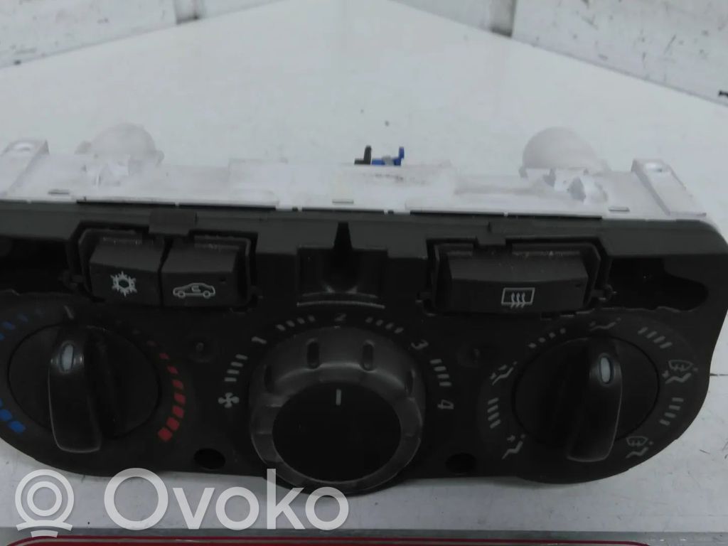 Opel Corsa D Climate control unit 