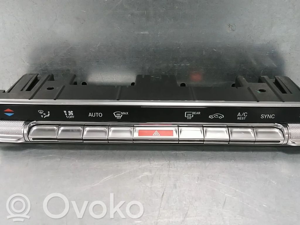Mercedes-Benz A W177 Unitate control climatizare 