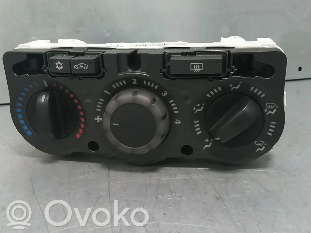 Opel Corsa D Climate control unit 