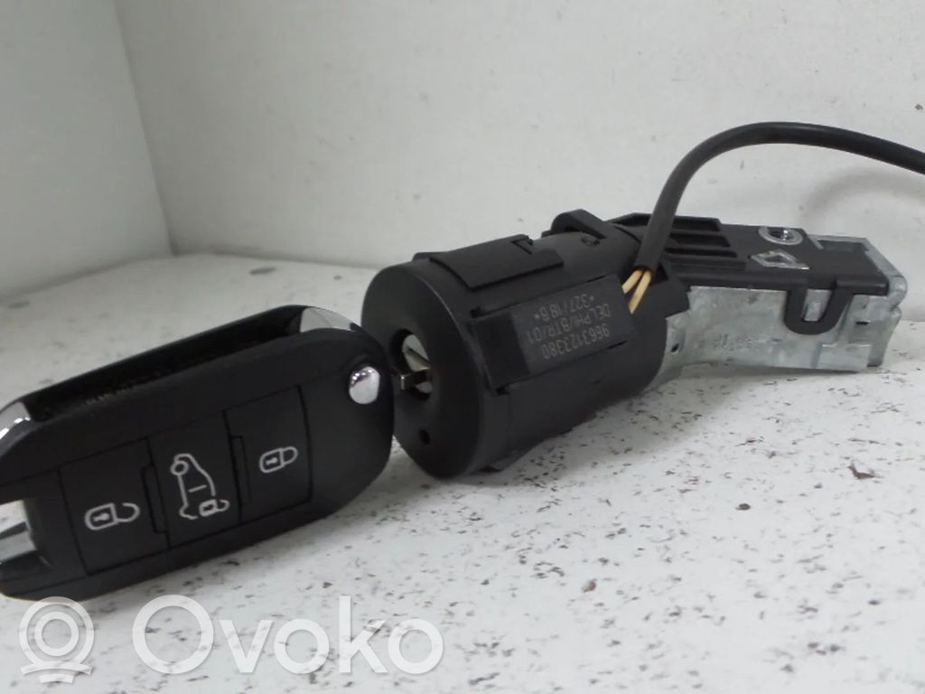 Opel Combo E Virtalukon kytkin 