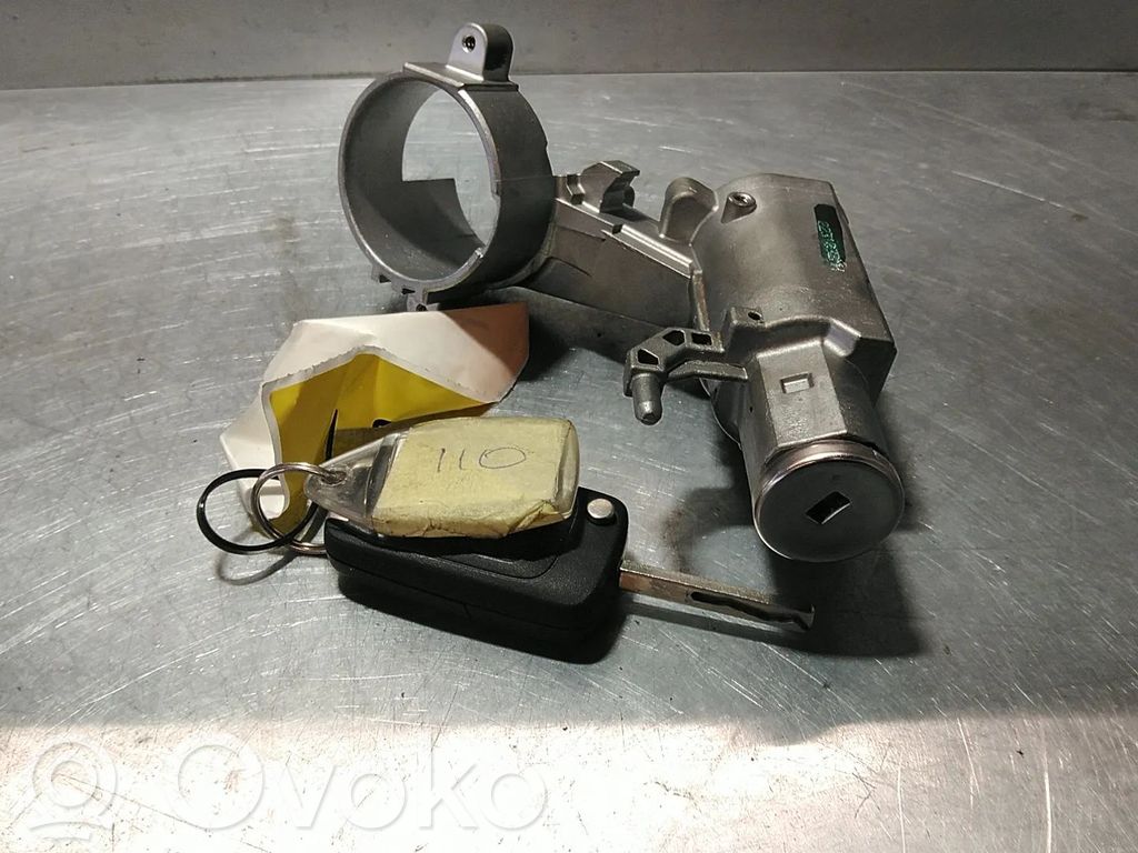 Opel Astra J Virtalukon kytkin 