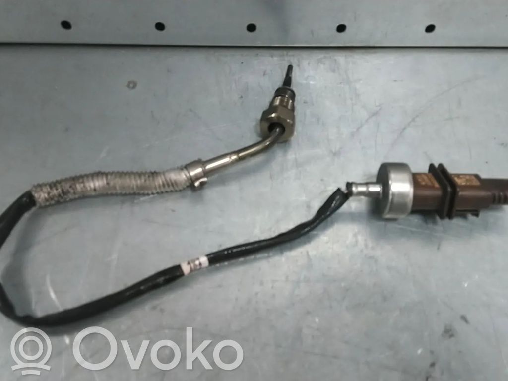 Volkswagen PASSAT B8 Sensor 