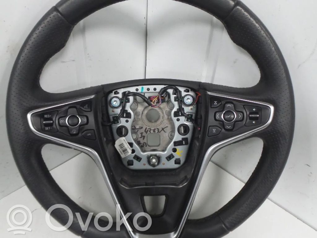 Opel Insignia A Ohjauspyörä 