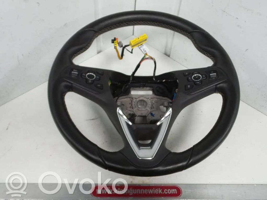 Vauxhall Astra K Ohjauspyörä 