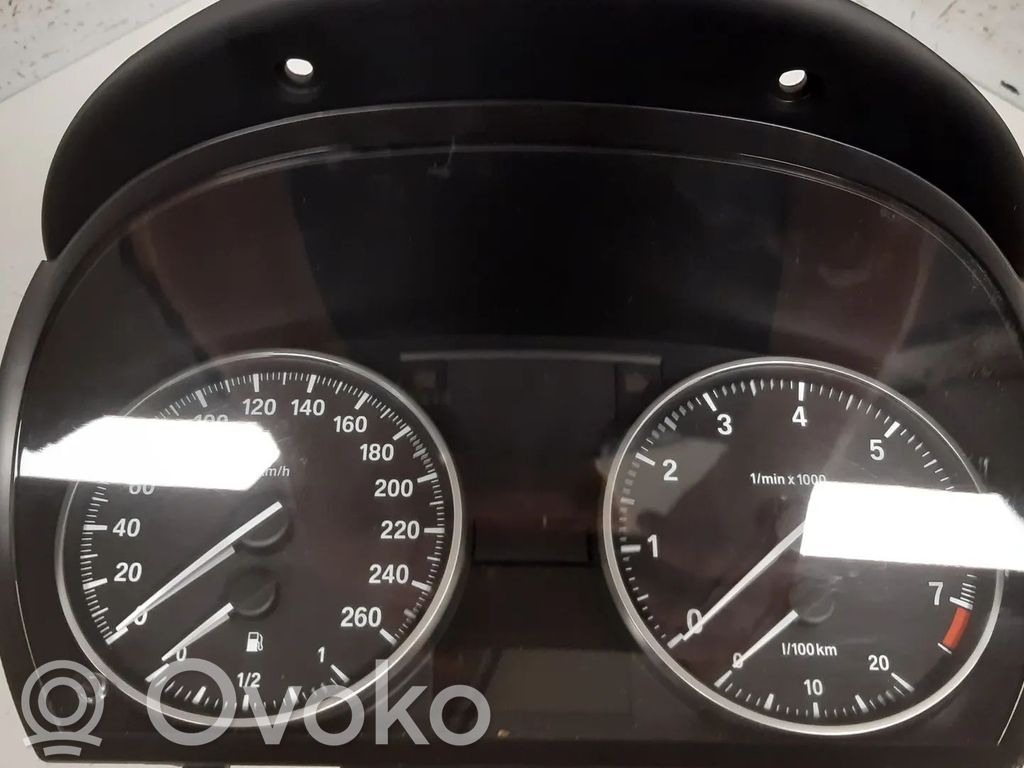 BMW 3 E90 E91 Spidometrs (instrumentu panelī) 