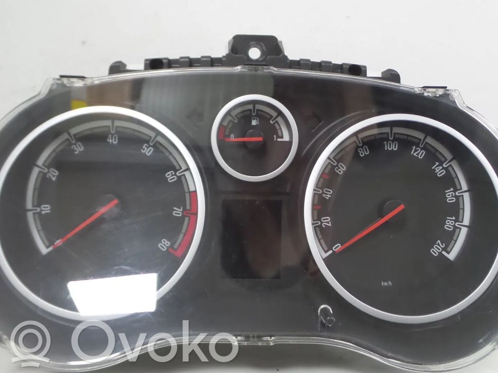 Opel Corsa D Vitezometru (grup de instrumente) 