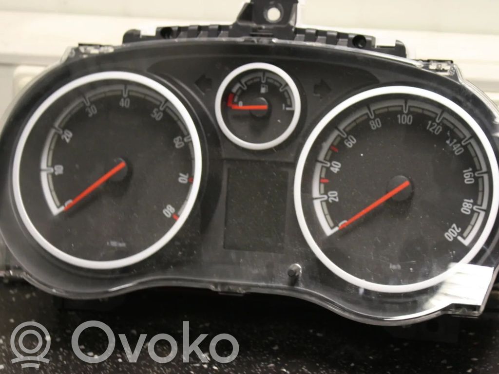 Opel Corsa D Vitezometru (grup de instrumente) 