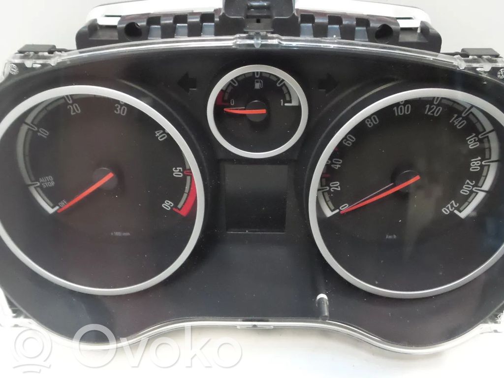 Opel Corsa D Speedometer (instrument cluster) 