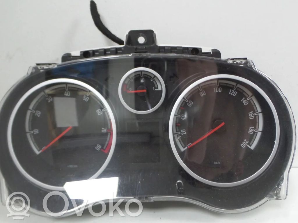 Opel Corsa D Vitezometru (grup de instrumente) 