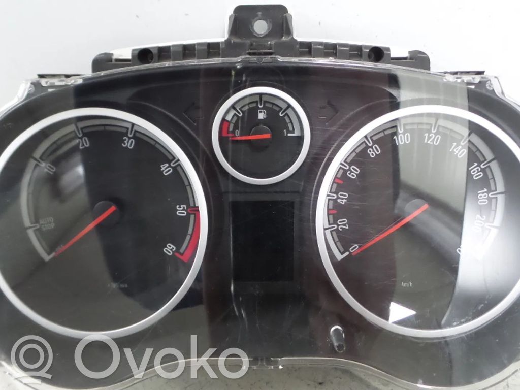 Opel Corsa D Speedometer (instrument cluster) 