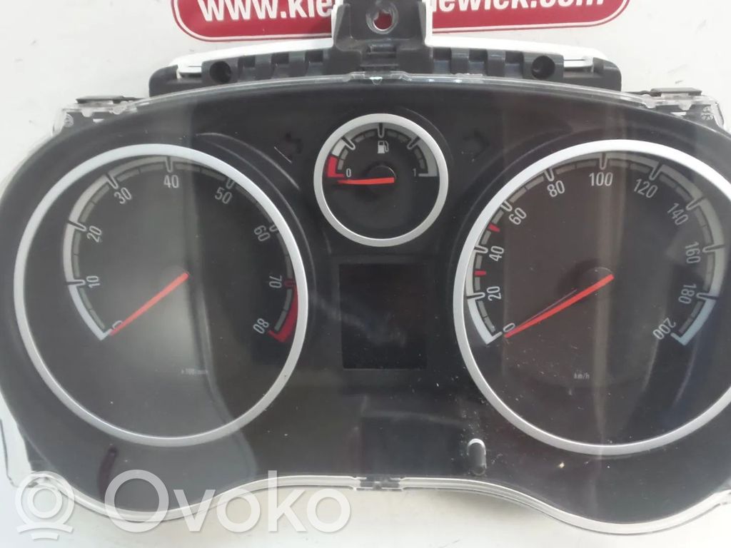 Opel Corsa D Vitezometru (grup de instrumente) 