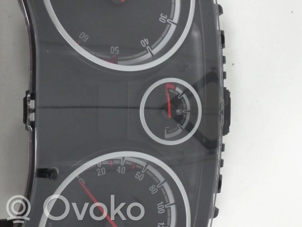 Opel Corsa D Licznik / Prędkościomierz 