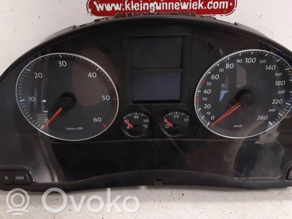 Licznik / Prędkościomierz   1Q0920864A