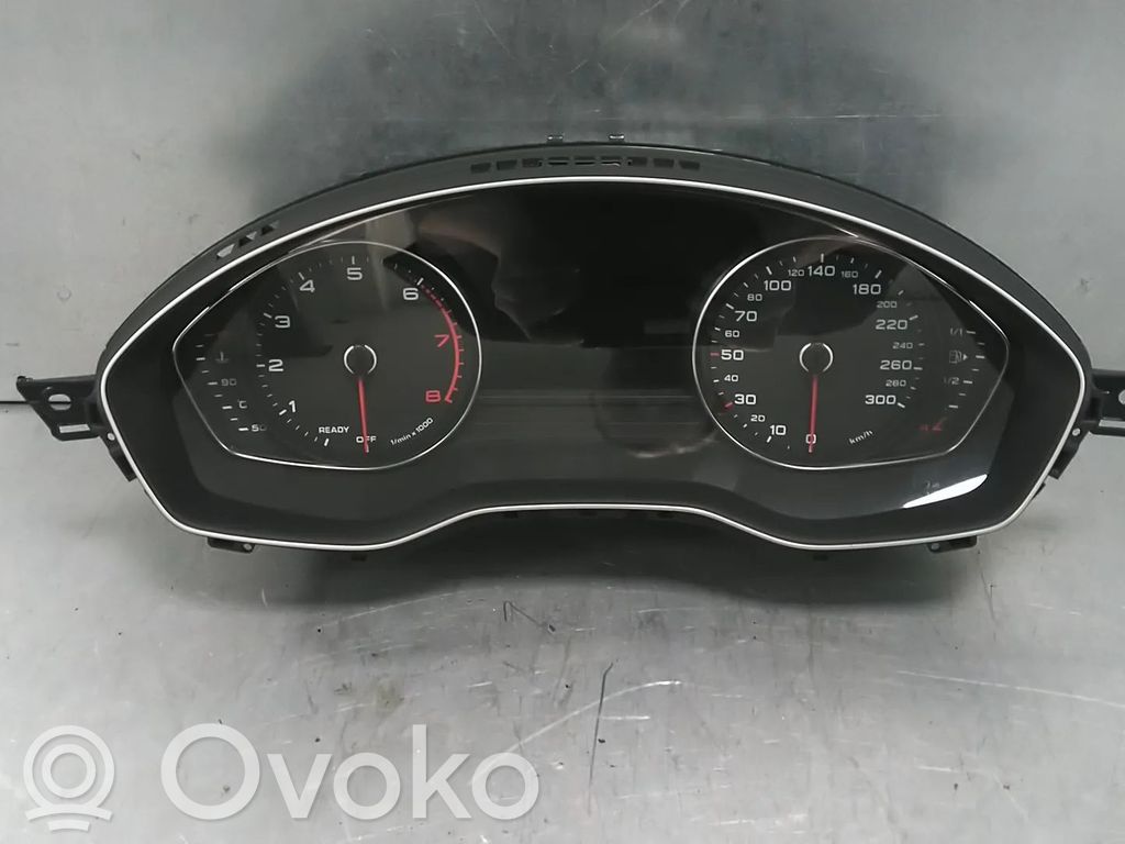 Audi A5 Vitezometru (grup de instrumente) 