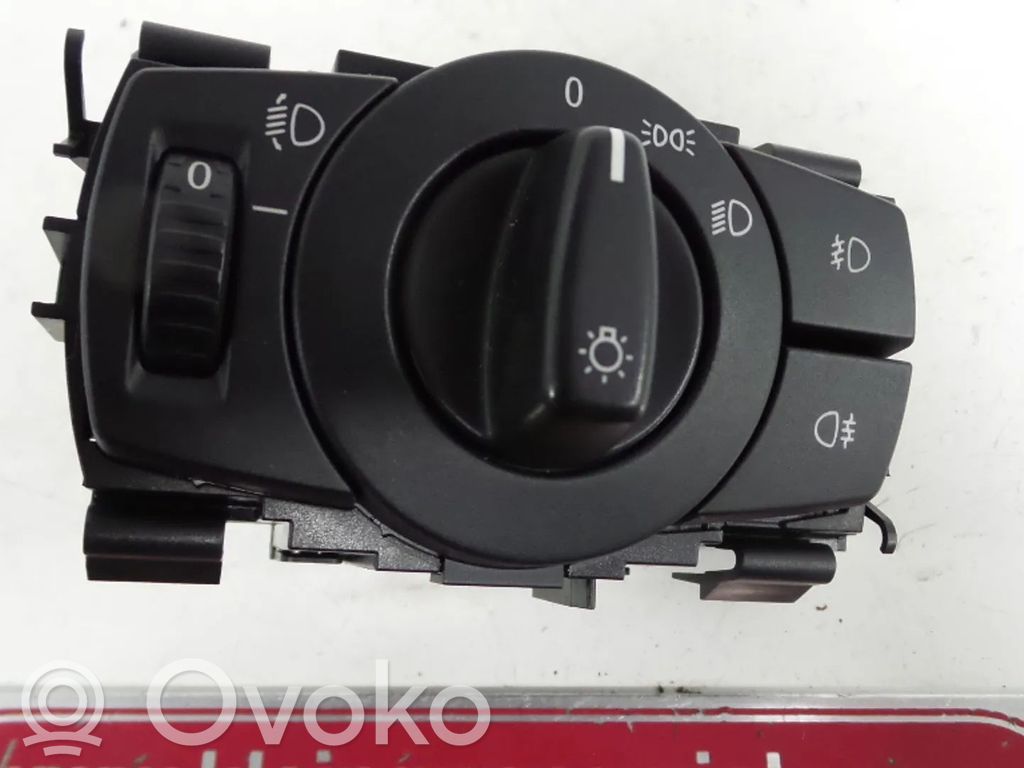 BMW 3 E90 E91 Otros repuestos del interior 