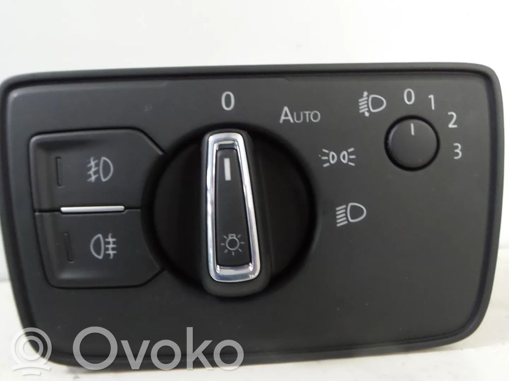 Volkswagen PASSAT B8 Altra parte interiore