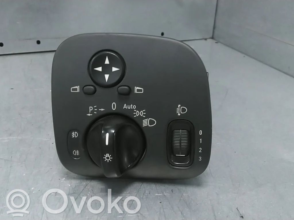 Mercedes-Benz C W203 Alte piese de interior 