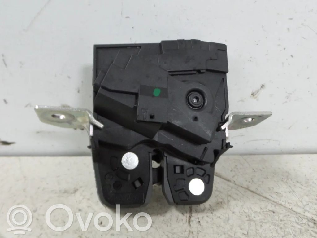 Mercedes-Benz B W246 W242 Încuietoare portbagaj 