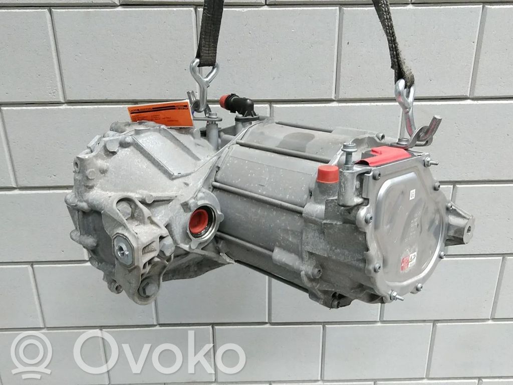 Silnik   1EA998733C,EBJ,EBJC
