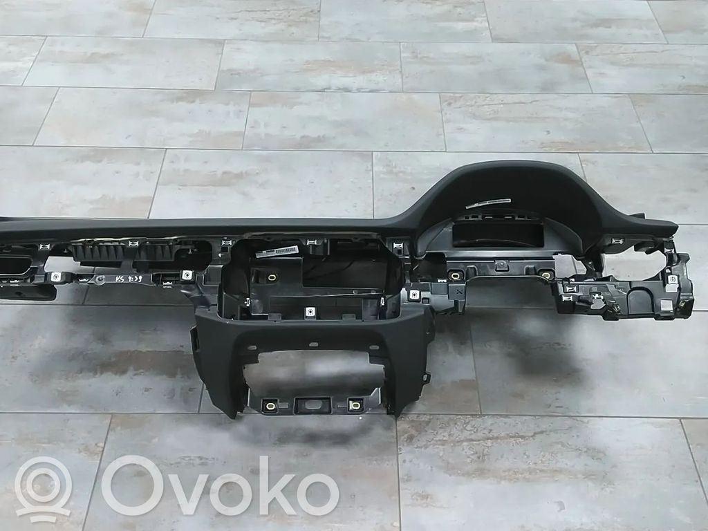 Audi Q7 4M Deska rozdzielcza 