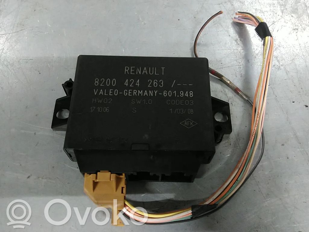 Renault Megane II Pysäköintitutkan (PCD) ohjainlaite/moduuli 