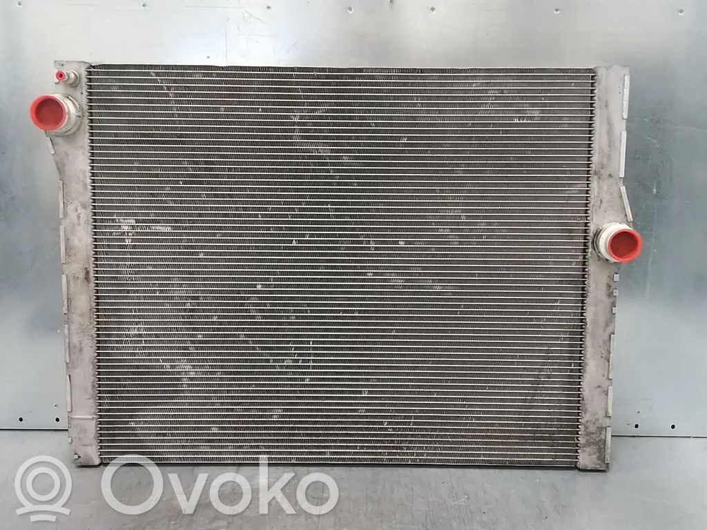 BMW 5 GT F07 Coolant radiator 